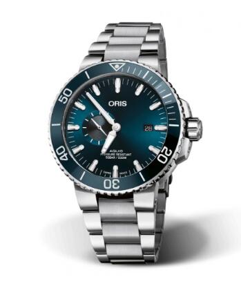 Oris 01 743 7733 4155-07 8 24 05PEB Aquis Small Seconds Date 45.5 Stainless Steel Blue Bracelet Replica Watch